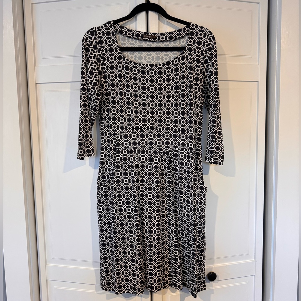 Black and white (maybe navy) geometric print dress